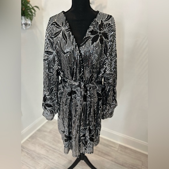 Plus Floral Silver Sequin Wrap Tie Cocktail Dress - Picture 3 of 5